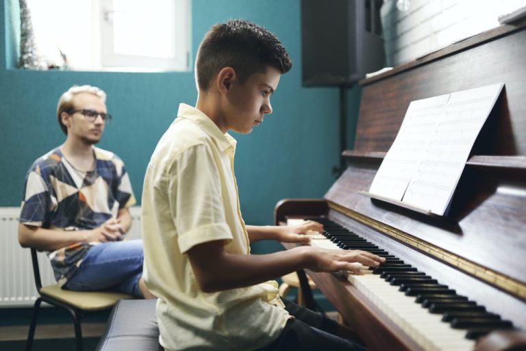 Les différents styles de musique que vous pouvez apprendre en cours de piano à Lyon